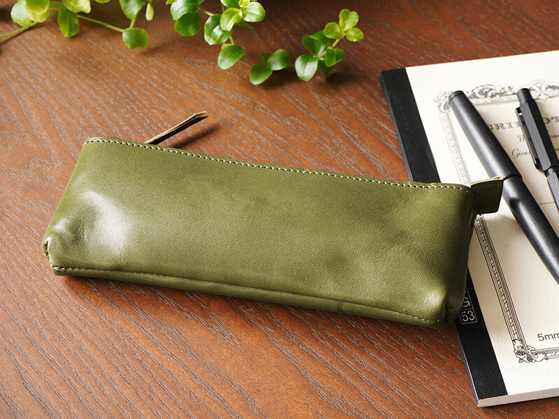 栃木レザーペンケース