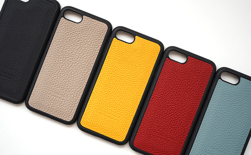 ペリンガー社製シュランケンカーフを使用したiPhoneケース