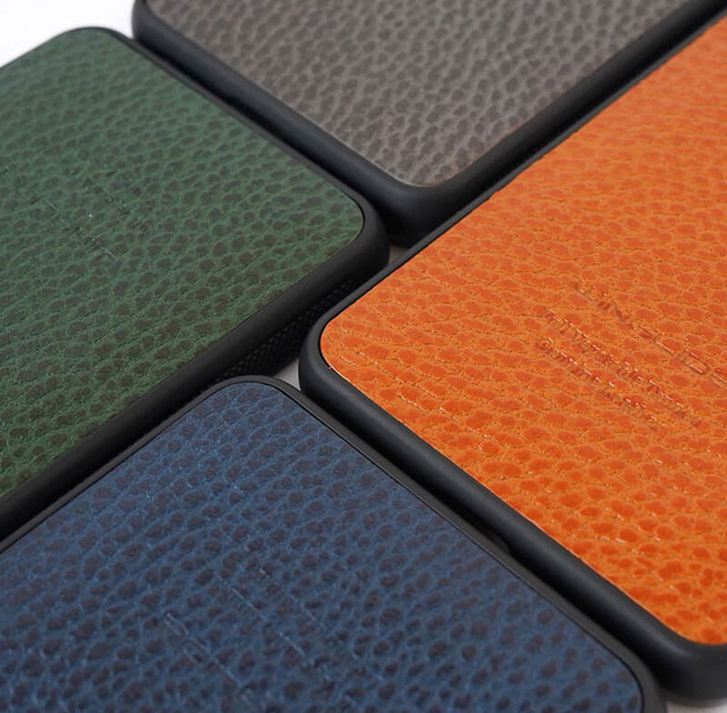 高級食材トリュフを連想させる凸凹のシボ。