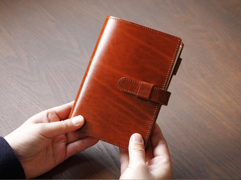 ブックカバーにもおすすめ