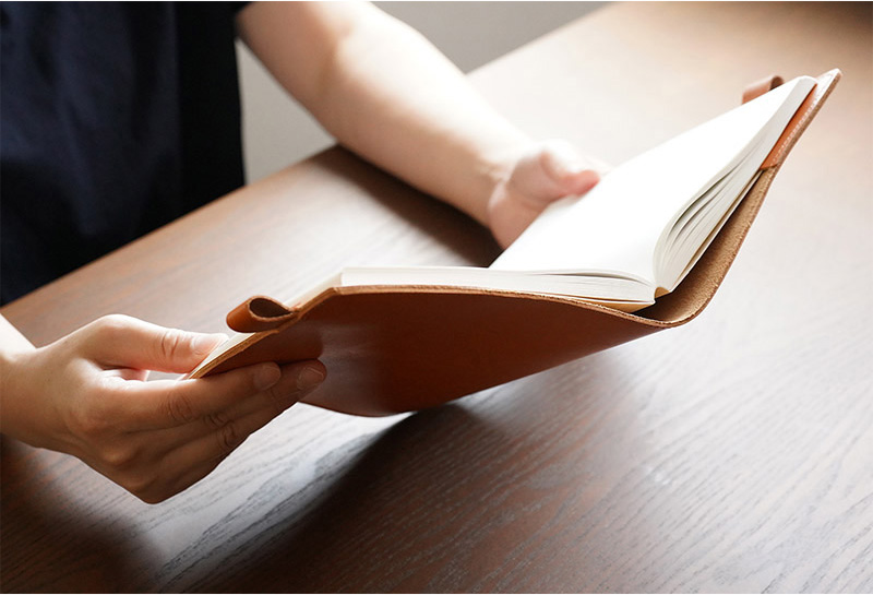 栃木レザー A5サイズ 手帳カバーキャメルがおすすめ