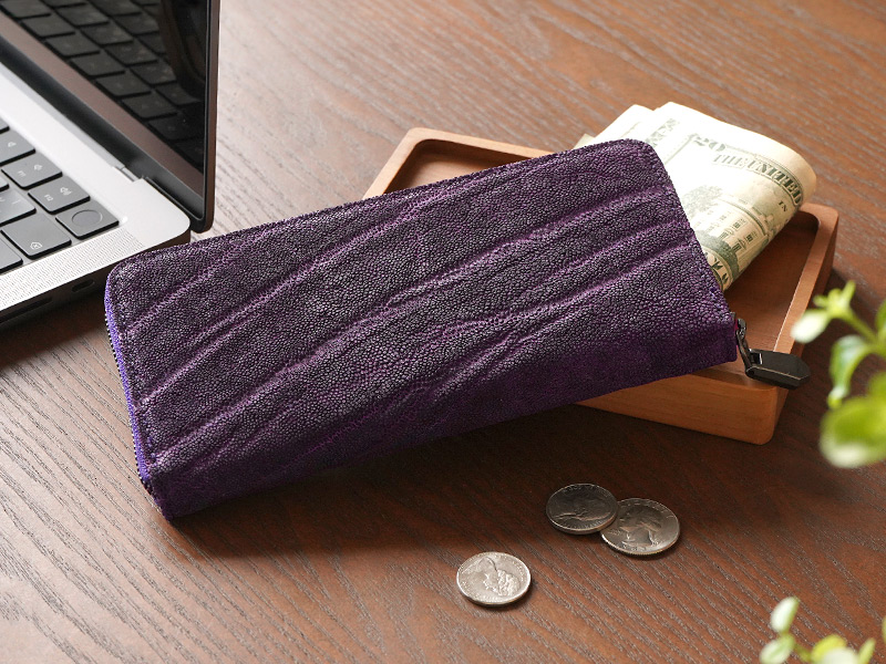 長財布　パープル