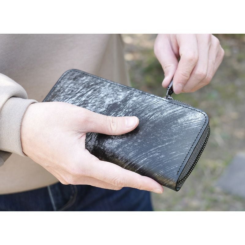 上質で堅牢な造り【ブライドルレザー】長財布がおしゃれ