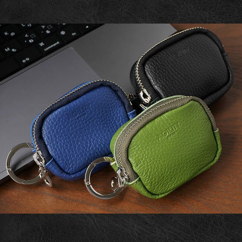 イタリアンシュリンクレザー ADRIA】カラビナ付き ミニポーチ カセット