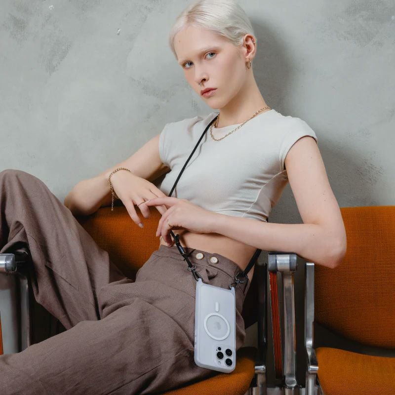 iPhone16e / iPhone16 Pro / iPhone16 ProMax / iPhone 16 / iPhone16 Plus ケース 耐衝撃 スマホケース 衝撃吸収 クリアケース スマホショルダー