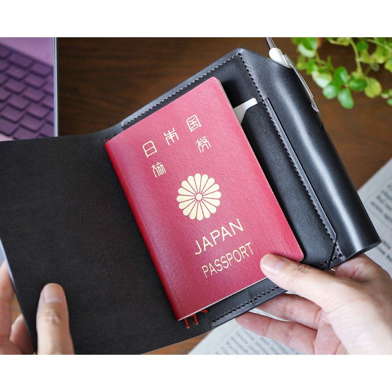 牛革】パスポートカバー REVEL 本革 日本製 パスポートケース