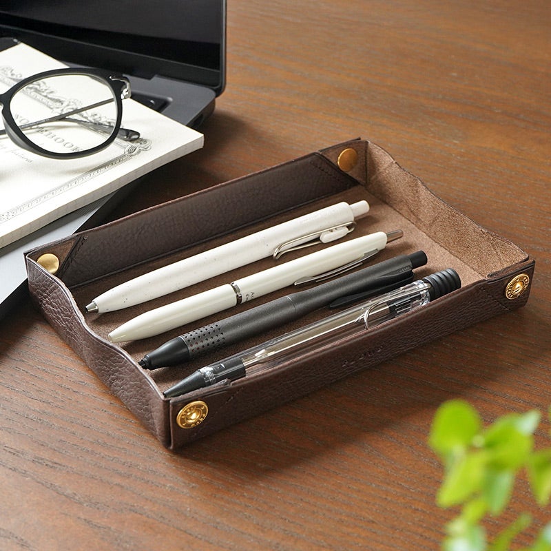 ペントレーになるペンケース【dritto pen roll】大人の筆箱におすすめ！