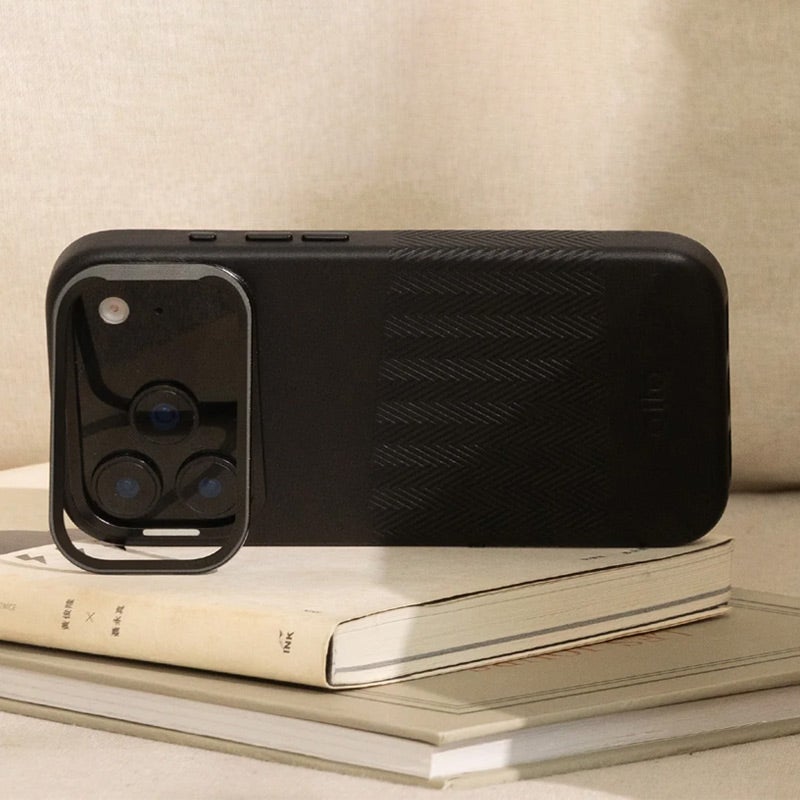 iPhone18 Pro / iPhone18 ProMax / iPhone17 Pro / iPhone17 ProMax / 本革 レザー スタンド付き MagSafe対応 背面ケース 耐衝撃 米軍